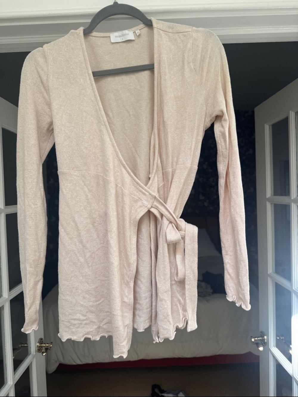 ASOS Mamalicious Maternity supersoft wrap top in heathered cream - Small - EUC